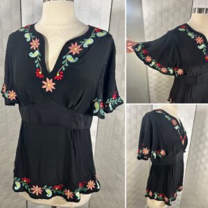 Nanette Lepore flutter sleeve silk blouse (M/8)